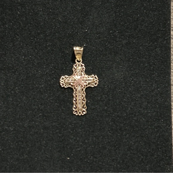 10k solid Gold Cross Pendant - Picture 1 of 7